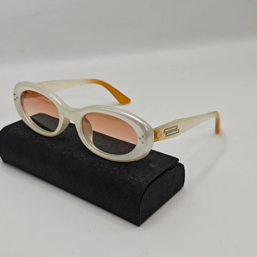 عینک خاص صدفی دخترانه