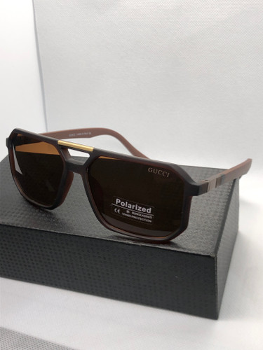 عینک پلاریزه پلدار دسته فنردار برند گوچیuv400