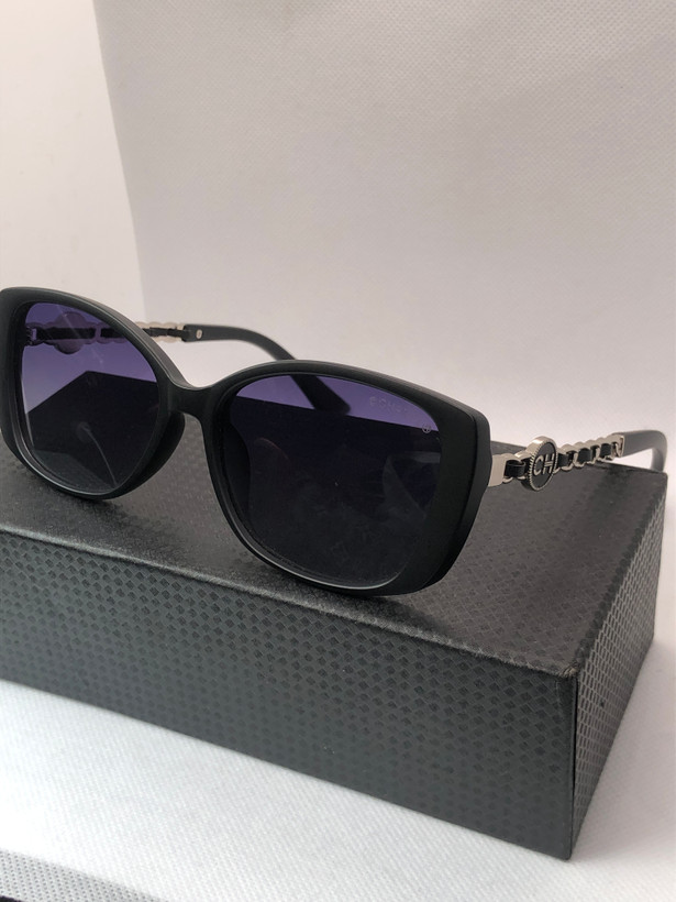 عینک دسته طرحدار برند شنلuv400