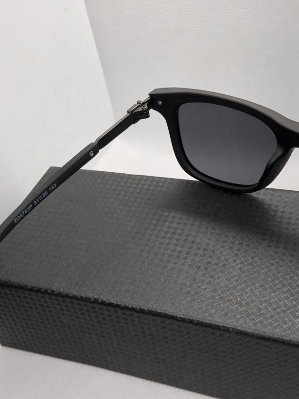 عینک پلاریزه و یووی۴۰۰